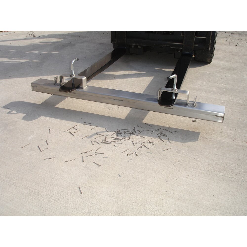 Fork Mounted Magnet