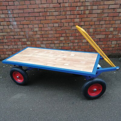 Turntable Truck