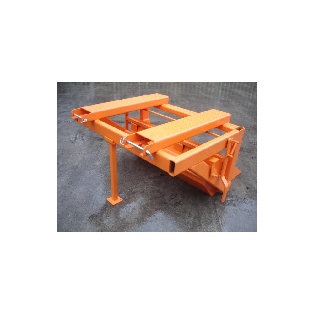 Stand for Underslung Scoop