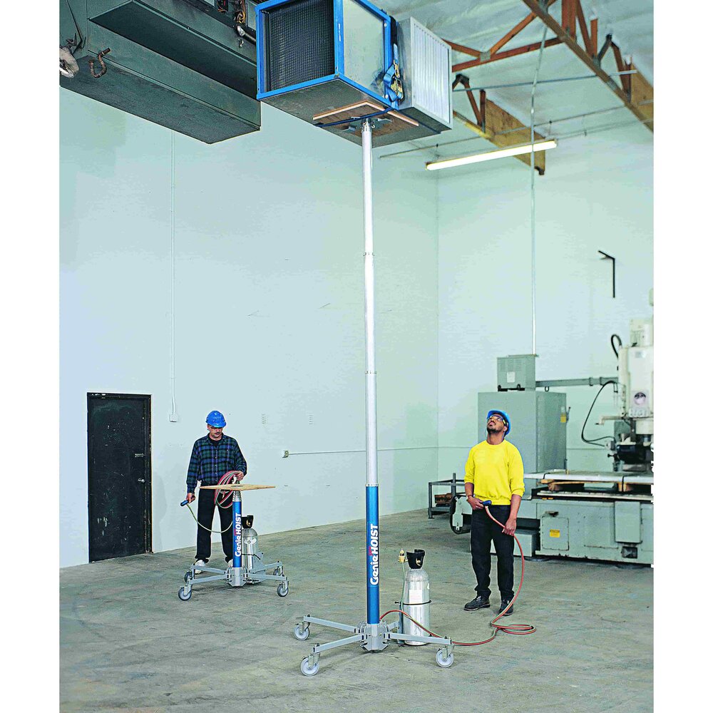 Genie Gas Powered 'Superhoist'